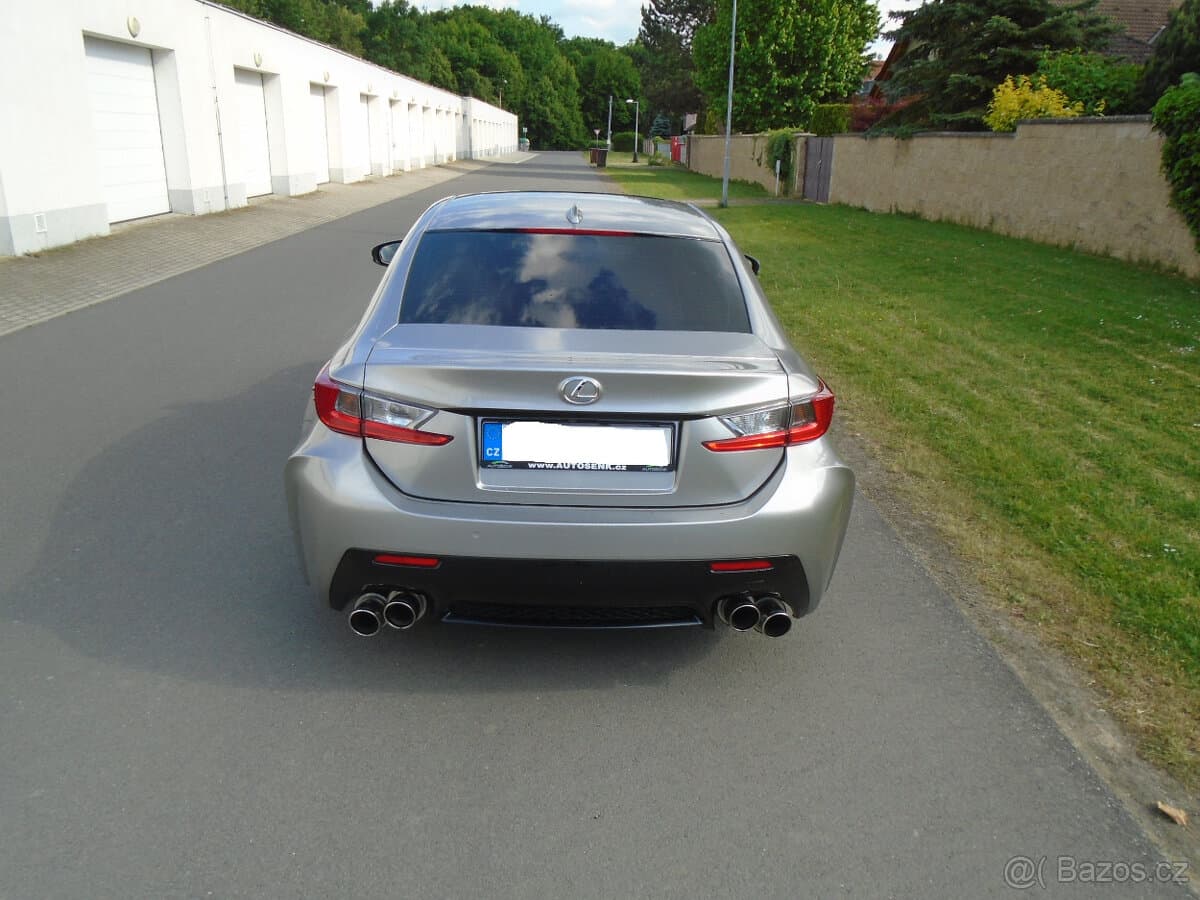 2015 Lexus RC - 10