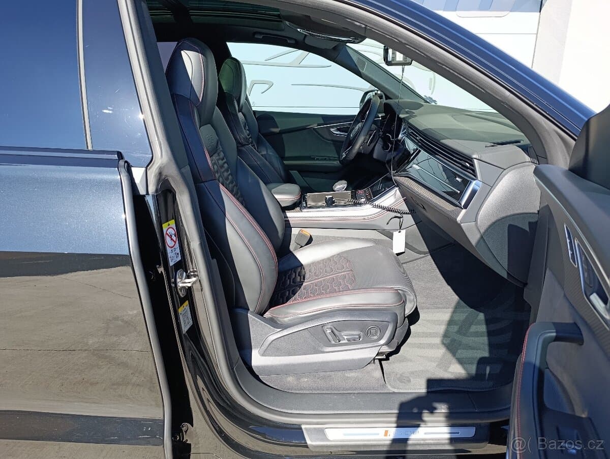 2023 Audi Q8 - 10
