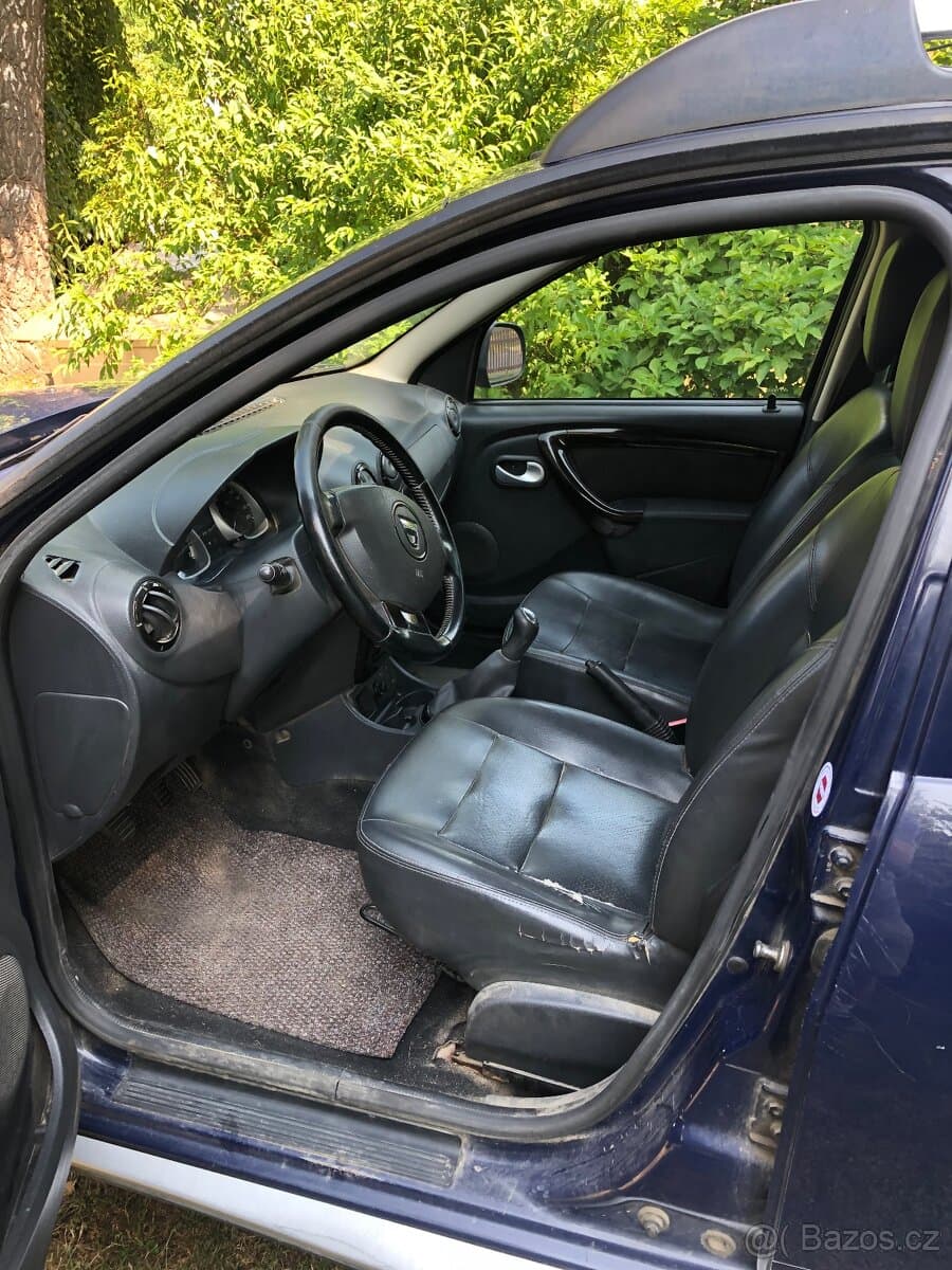Dacia DUSTER - 10