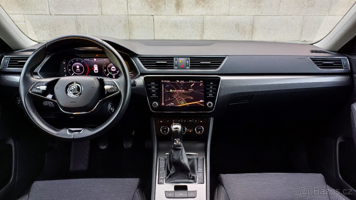 2022 Škoda SUPERB - 10