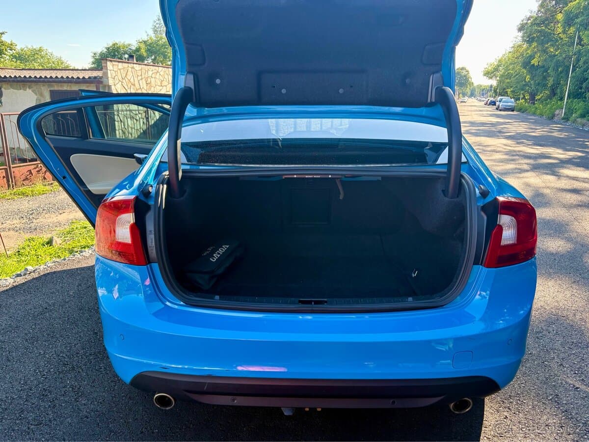 2013 Volvo S60 - 10