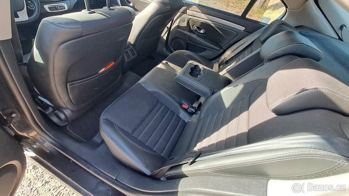 2013 Renault LAGUNA - 10