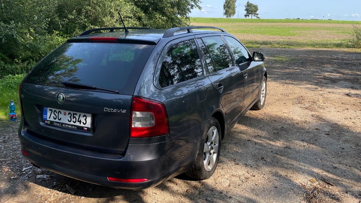 Škoda OCTAVIA - 10