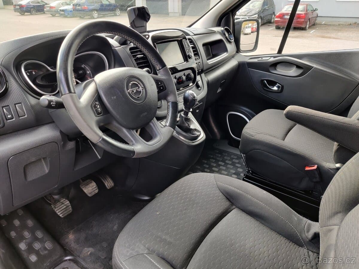 2019 Opel VIVARO - 10