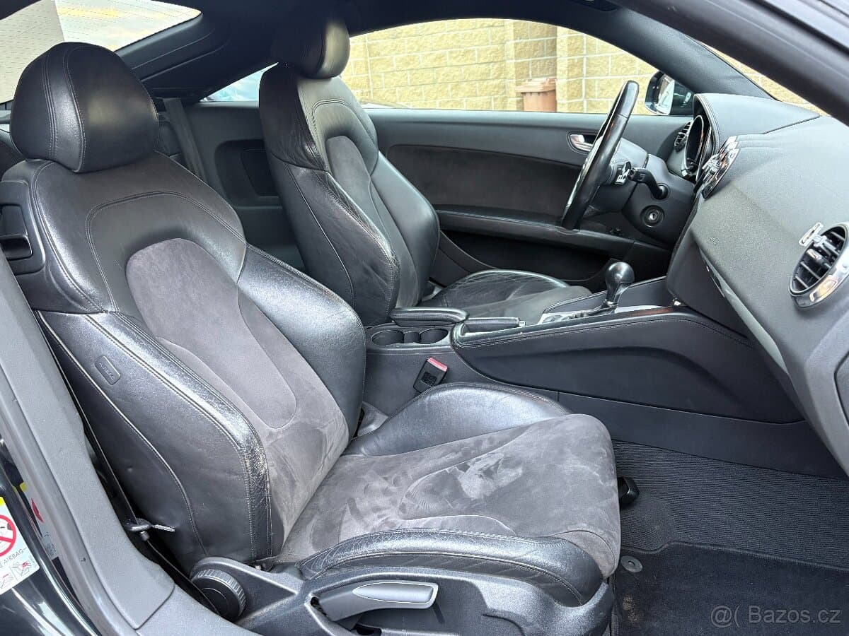 2008 Audi TT - 10