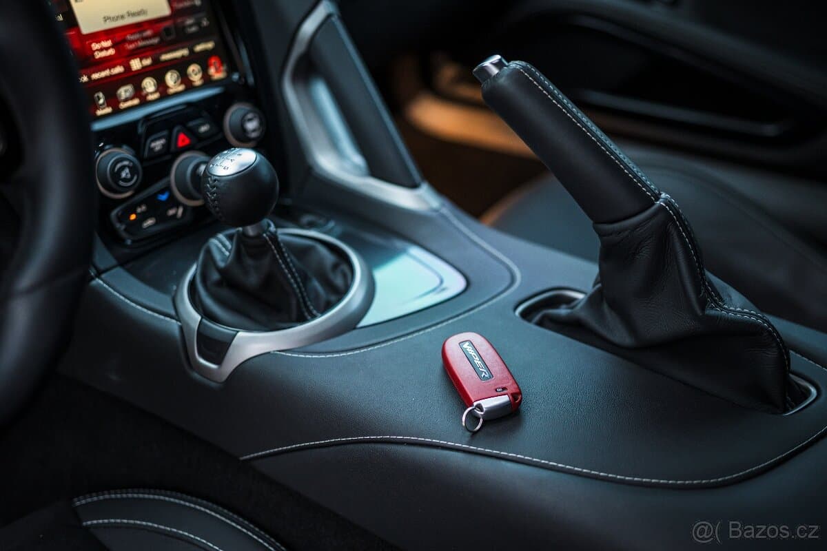 2016 Dodge VIPER - 10
