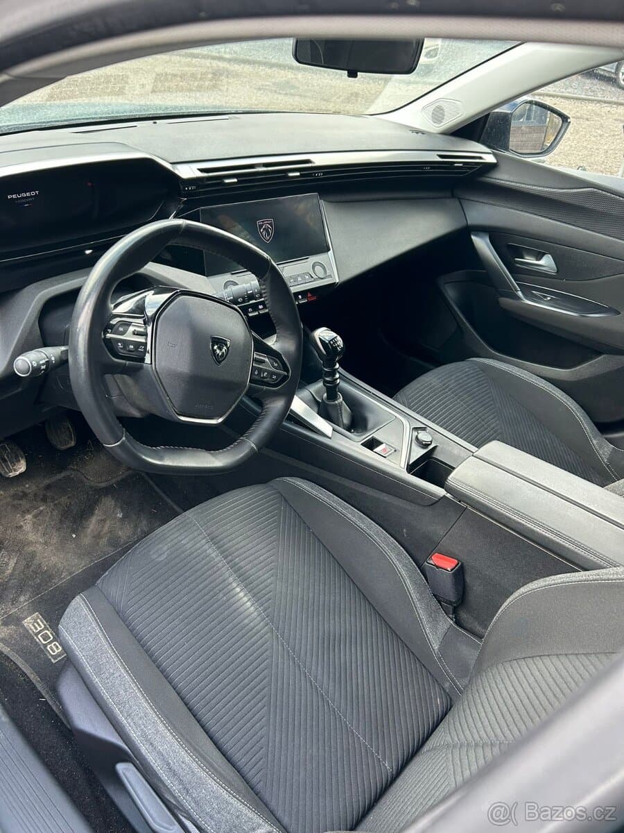 2022 Peugeot 308 - 10