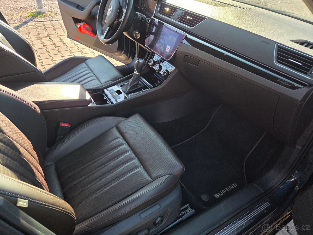 2019 Škoda SUPERB - 10