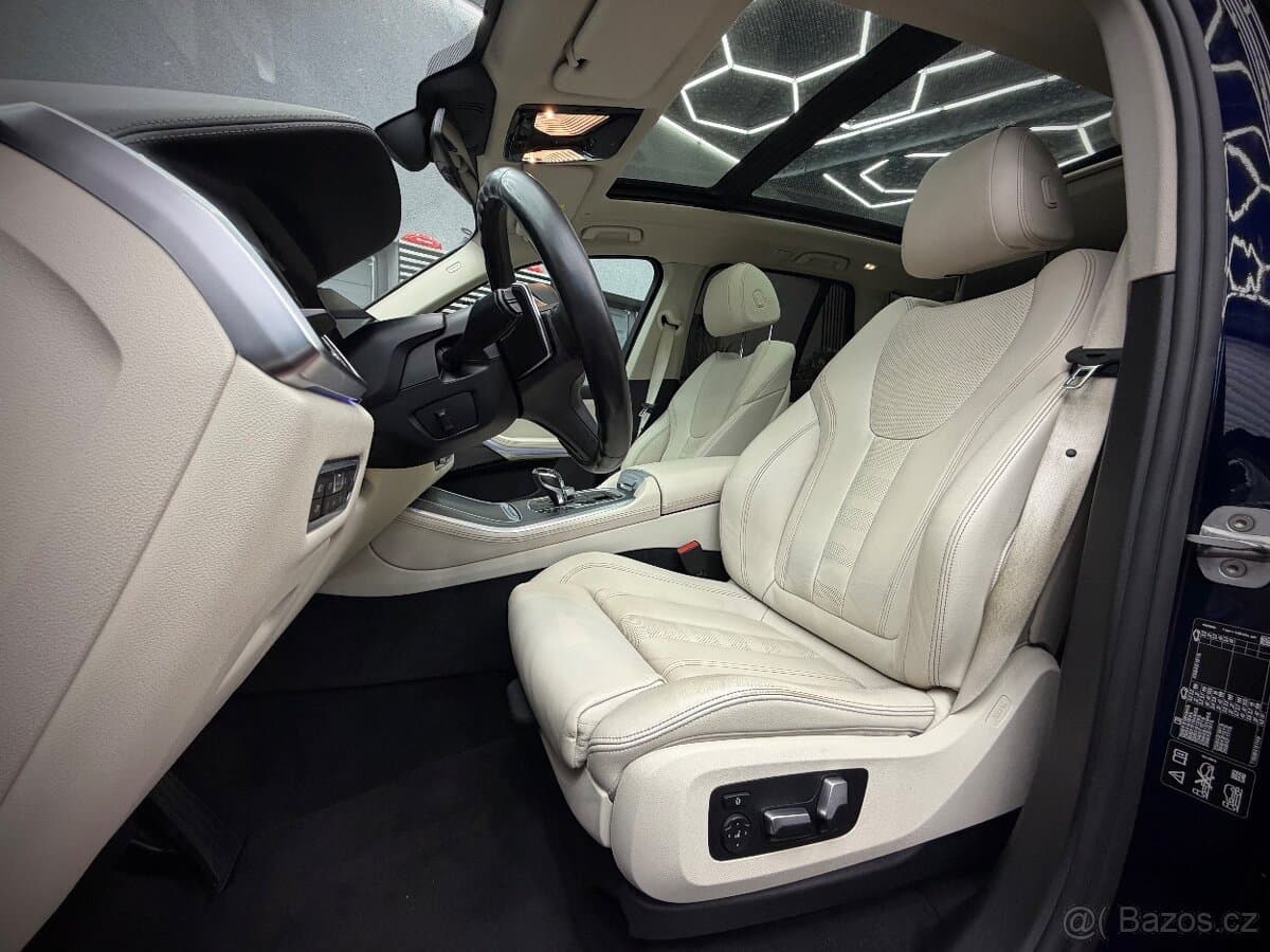 2019 BMW X5 - 10