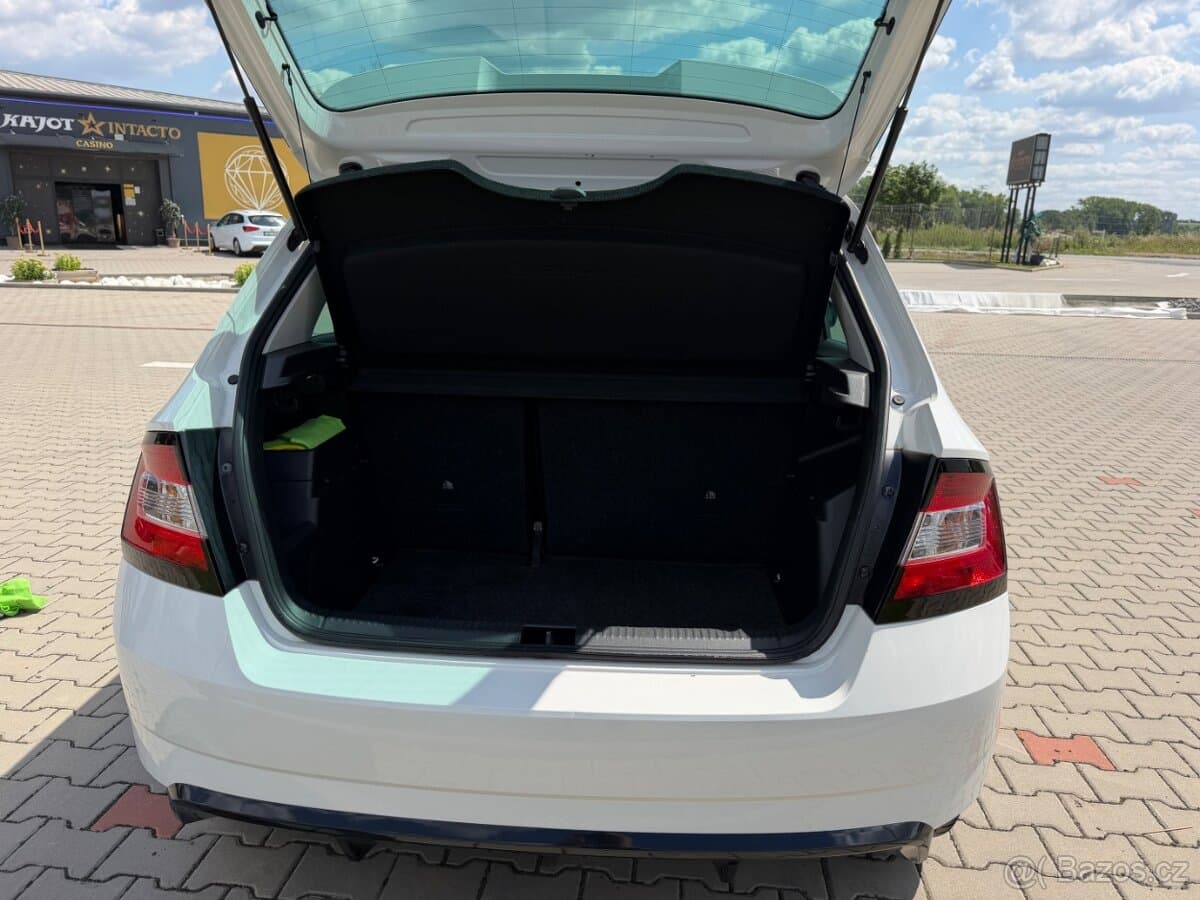 2016 Škoda FABIA - 10