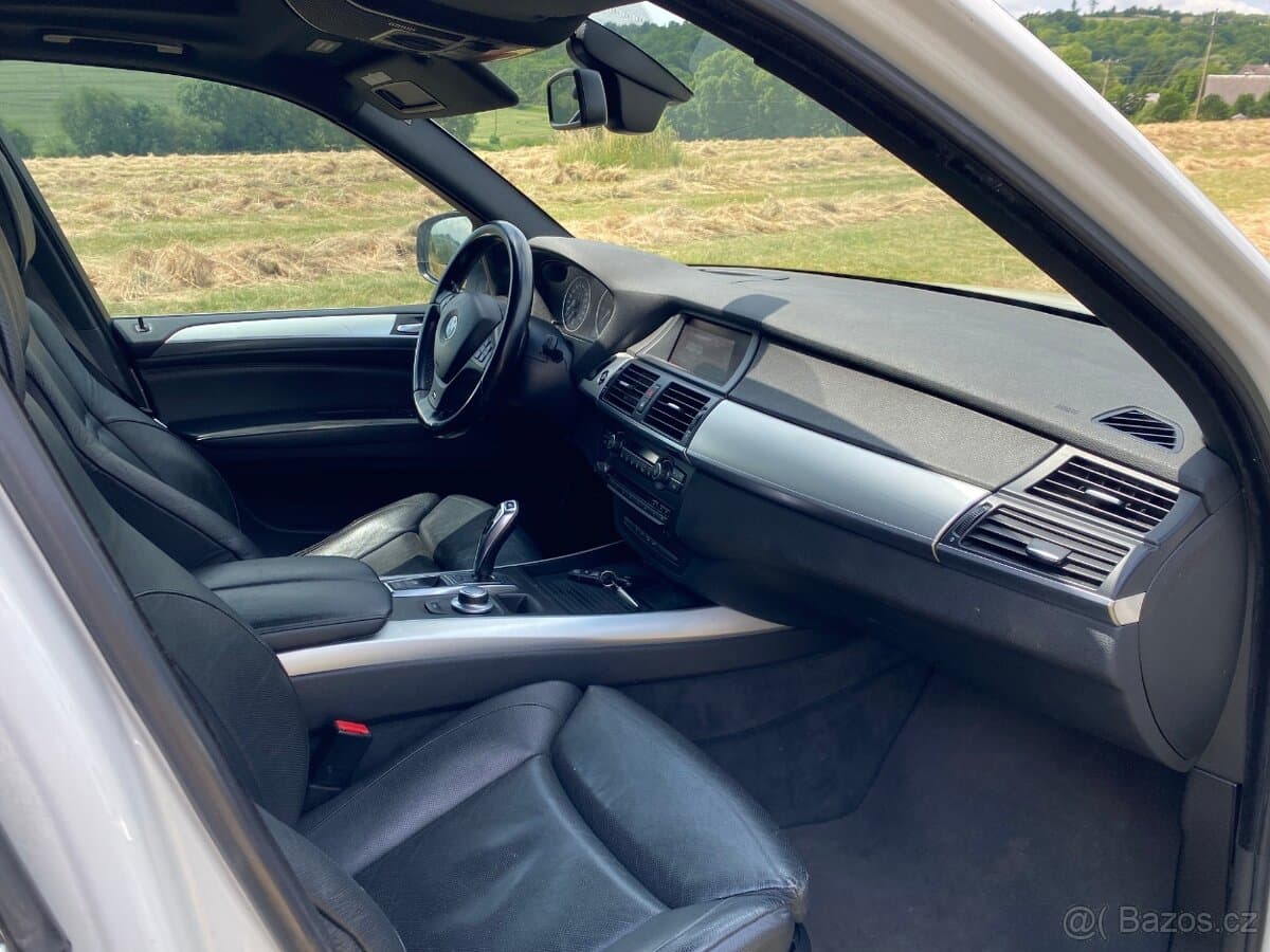 2008 BMW X5 - 10