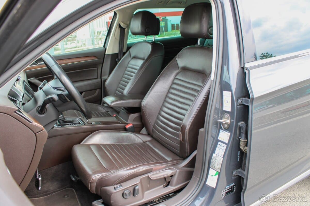 2016 Volkswagen PASSAT - 10