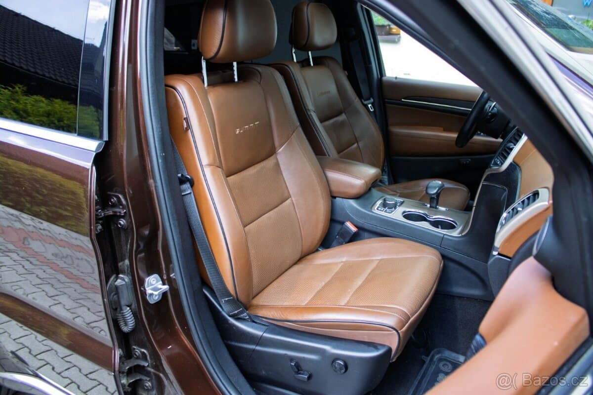 2016 Jeep CHEROKEE - 10