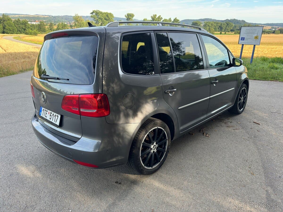 2010 Volkswagen TOURAN - 10