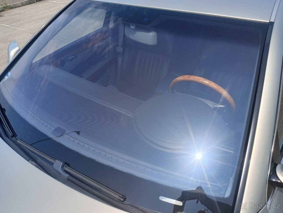 2004 Volkswagen PHAETON - 10