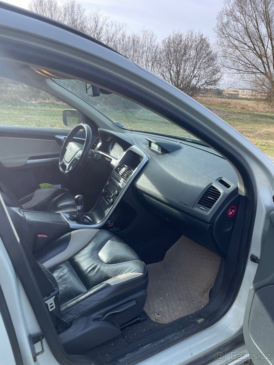 2009 Volvo XC60 - 10