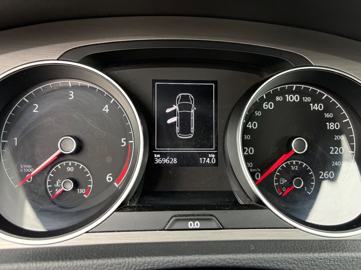 2016 Volkswagen GOLF - 10