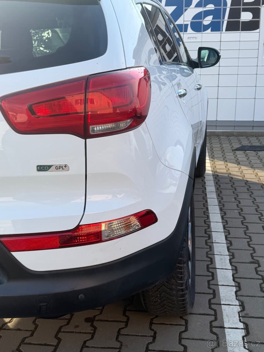 2015 Kia SPORTAGE - 10