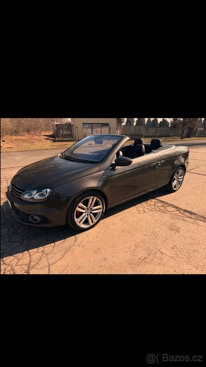 2012 Volkswagen EOS - 10