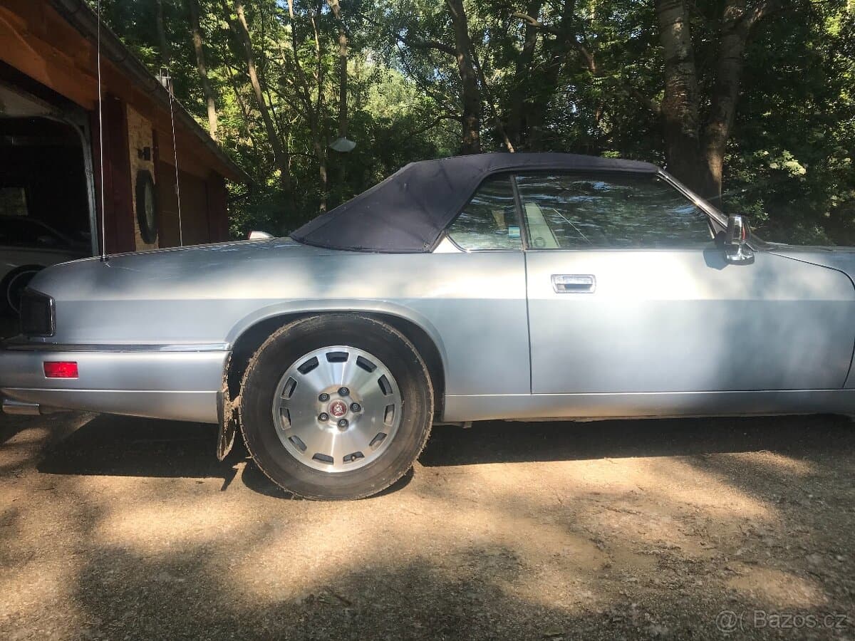 1995 Jaguar XJ - 10