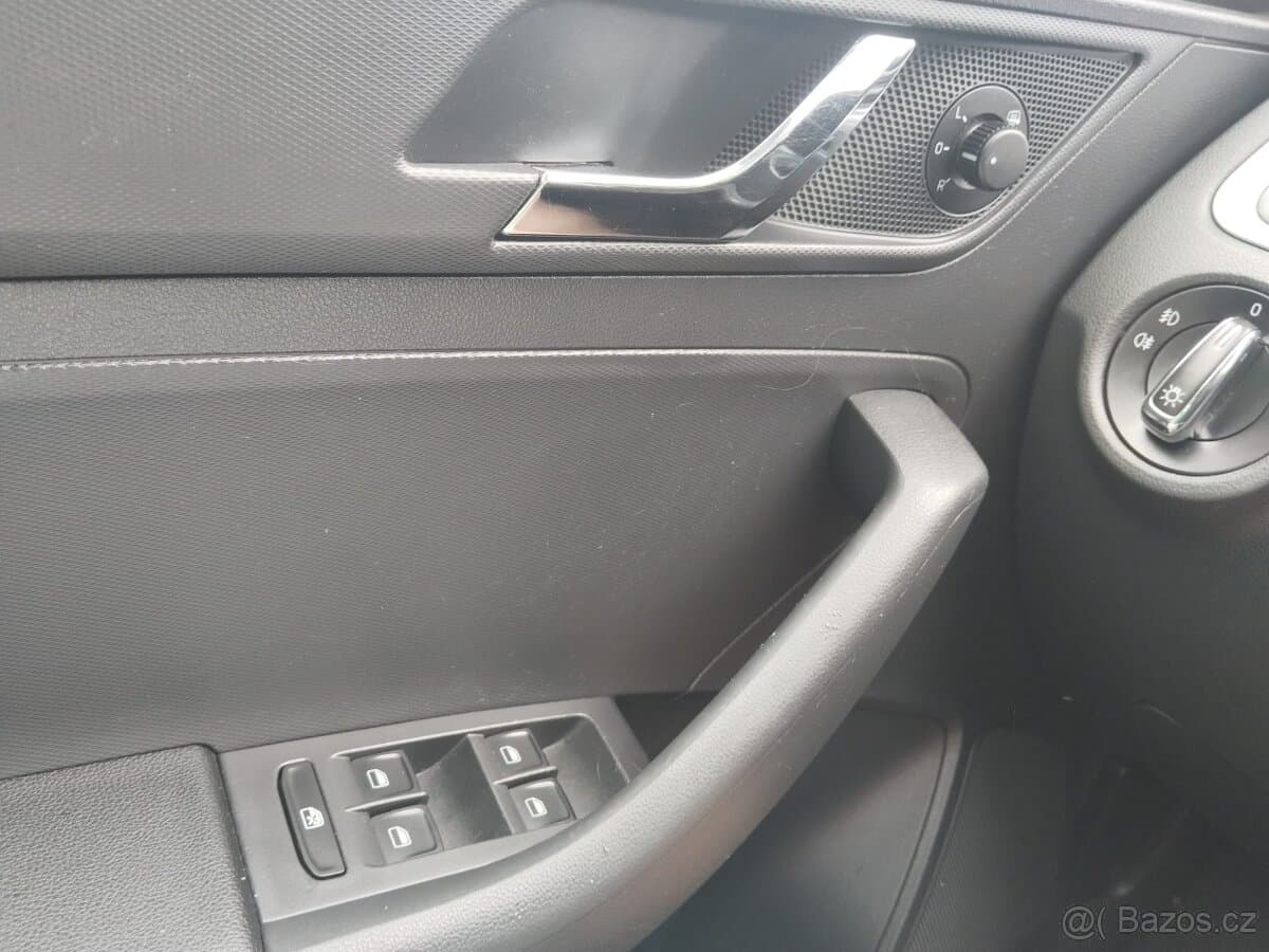 2015 Škoda RAPID - 10