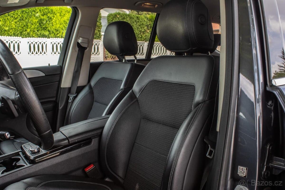2017 Mercedes-Benz GL - 10