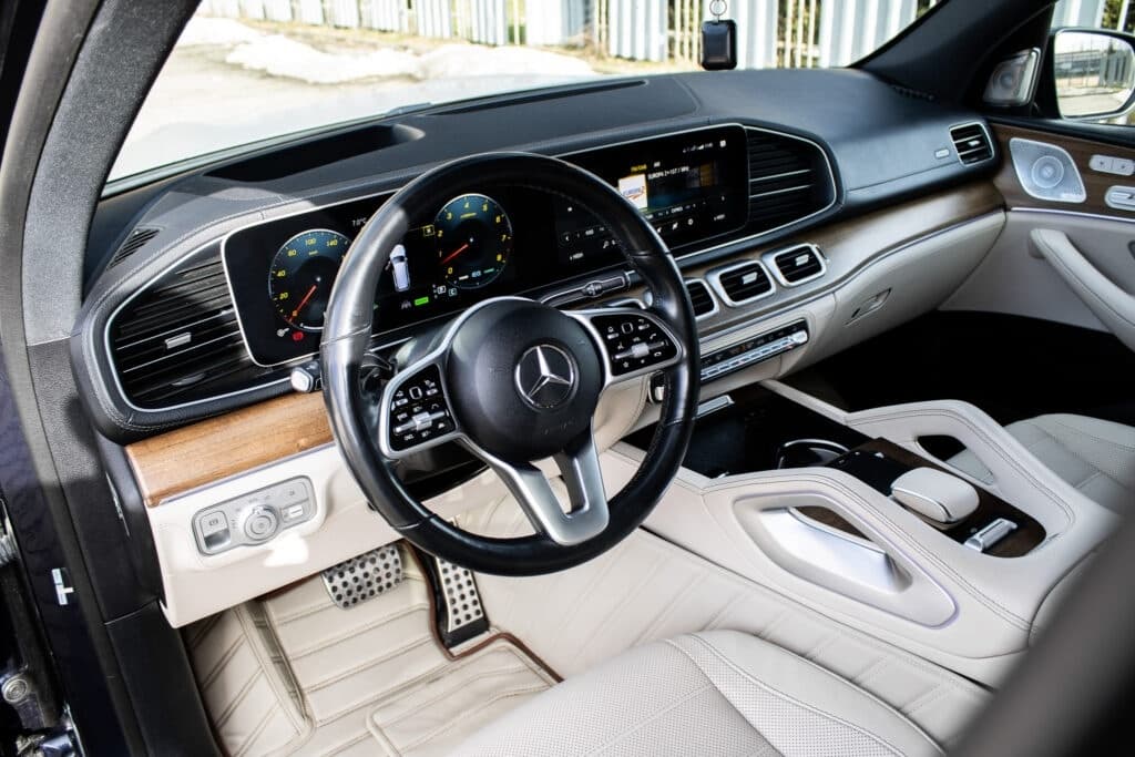 2021 Mercedes-Benz GL - 10