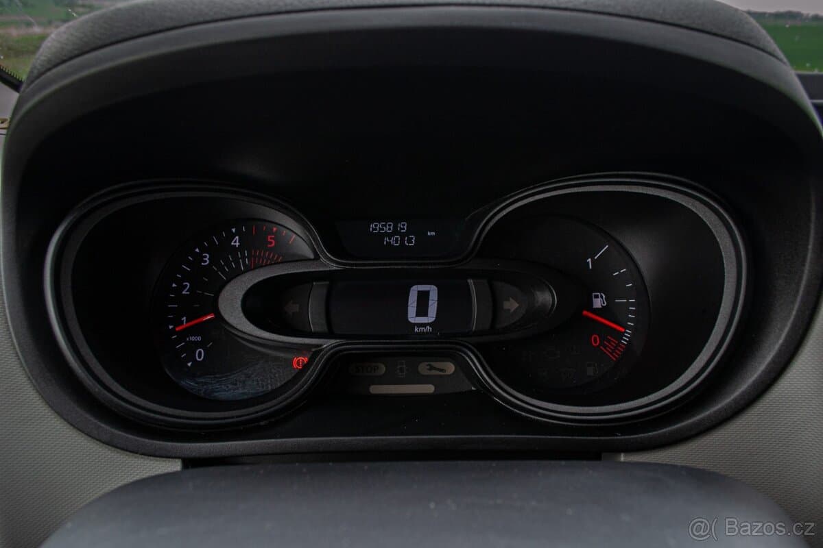 2020 Renault TRAFIC - 10