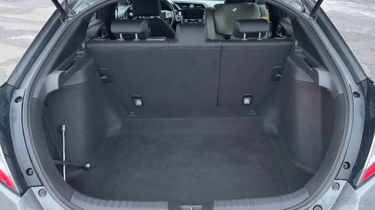 Honda CIVIC - 10