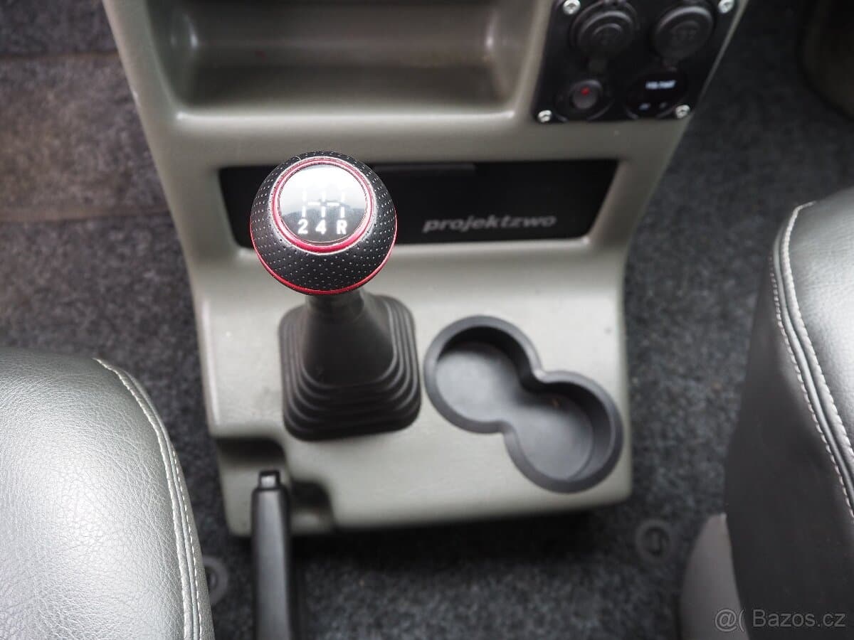 1997 Volkswagen MULTIVAN - 10