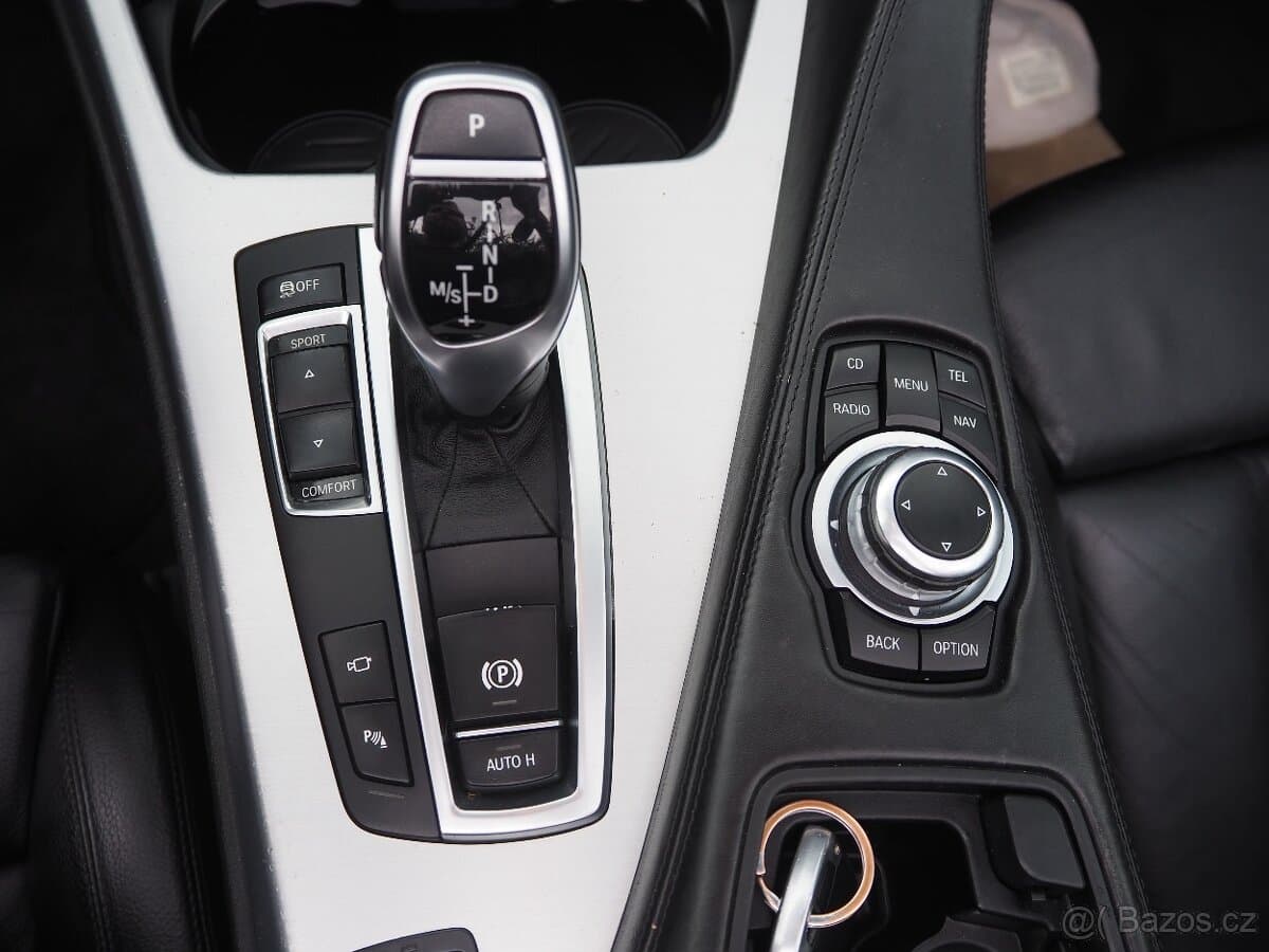2012 BMW 6-SERIES - 10