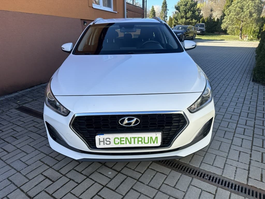 2019 Hyundai i30 - 10