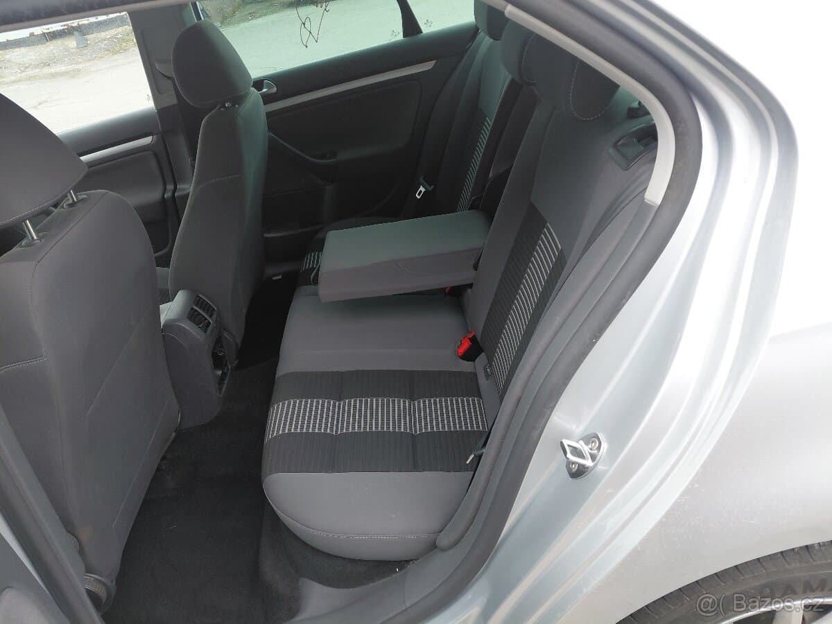 2010 Volkswagen JETTA - 10