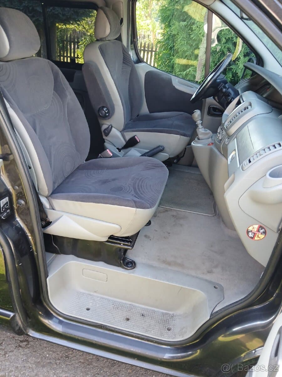 2007 Renault TRAFIC - 10