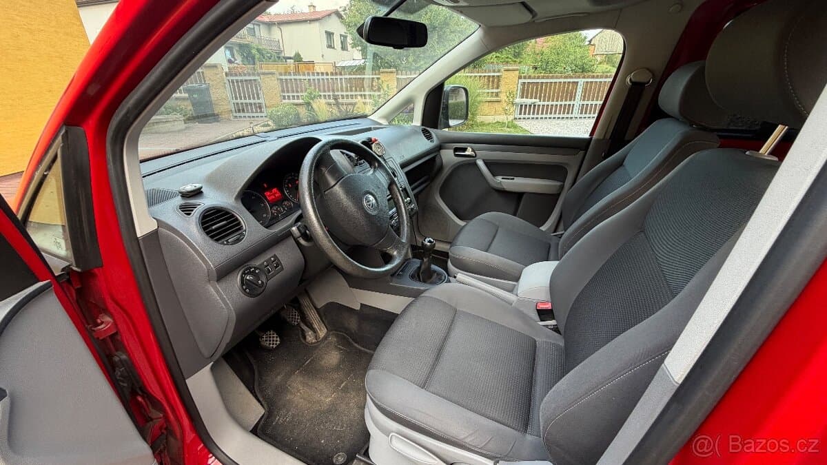 2010 Volkswagen CADDY - 10