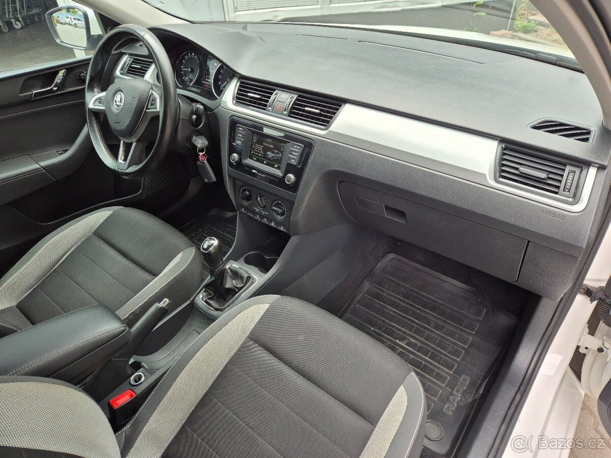 2017 Škoda RAPID - 10