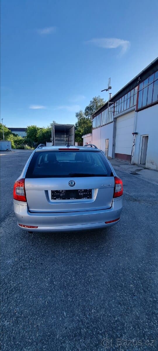 2011 Škoda OCTAVIA - 10