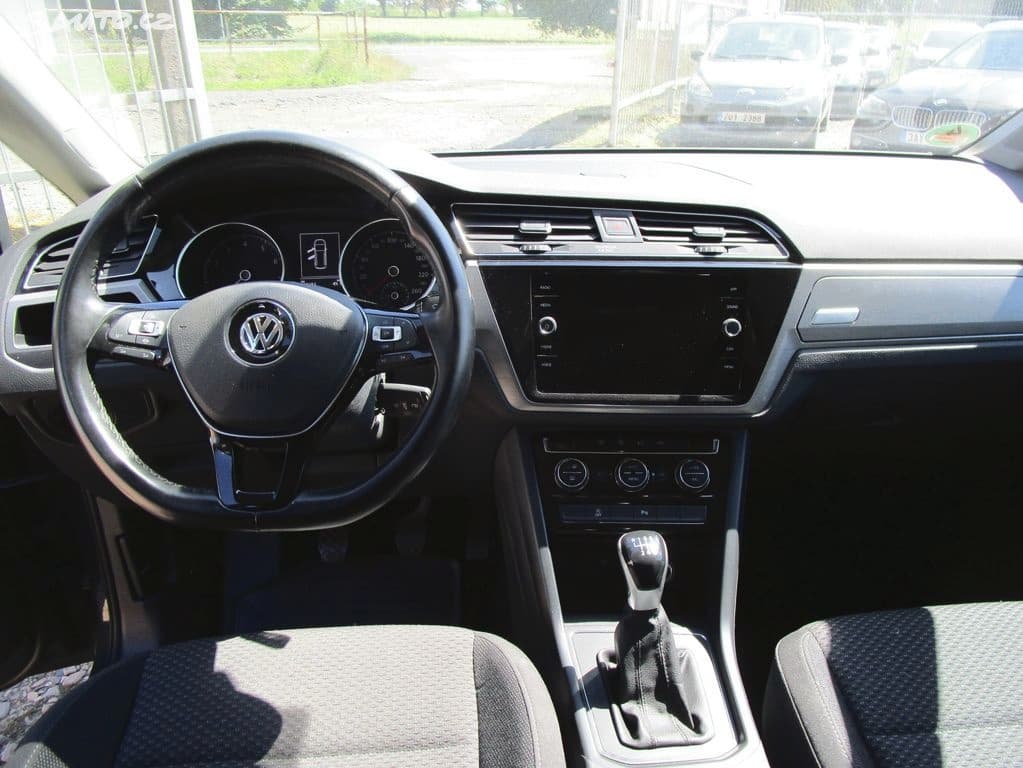 2019 Volkswagen TOURAN - 10
