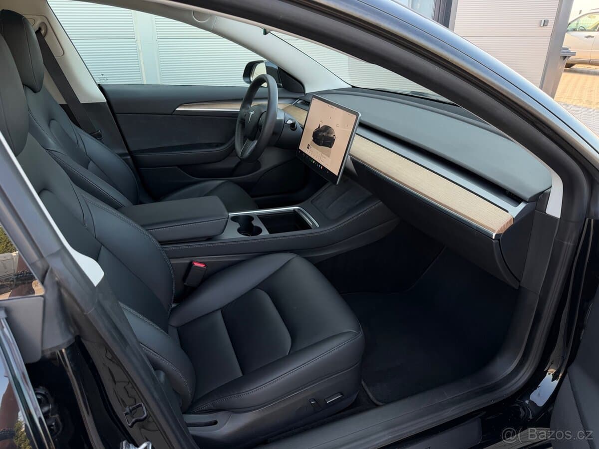 2022 Tesla MODEL 3 - 10