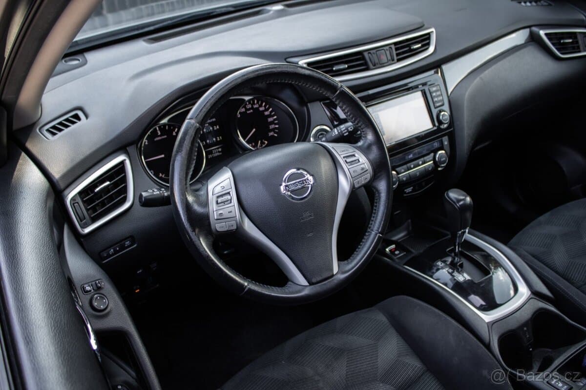 2015 Nissan X-TRAIL - 10