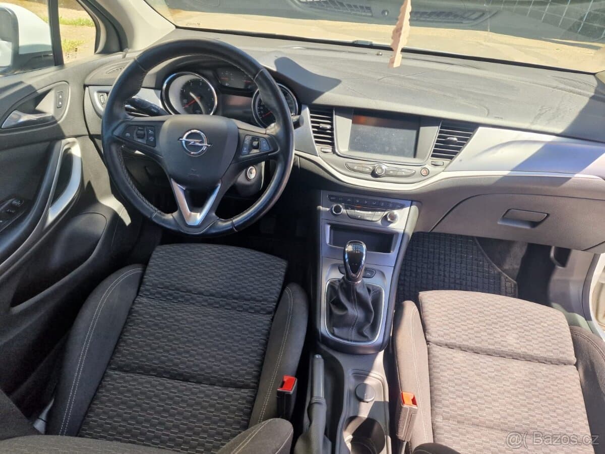 2019 Opel ASTRA - 10