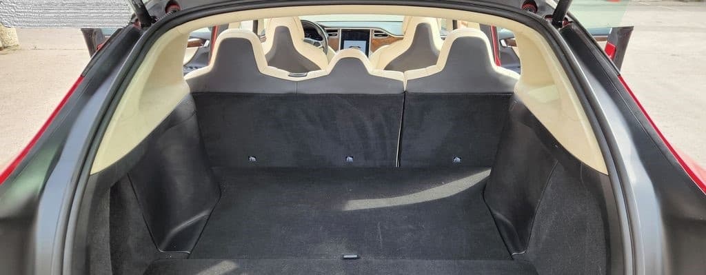 2018 Tesla MODEL X - 10
