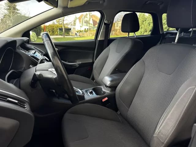 2012 Ford FOCUS - 10