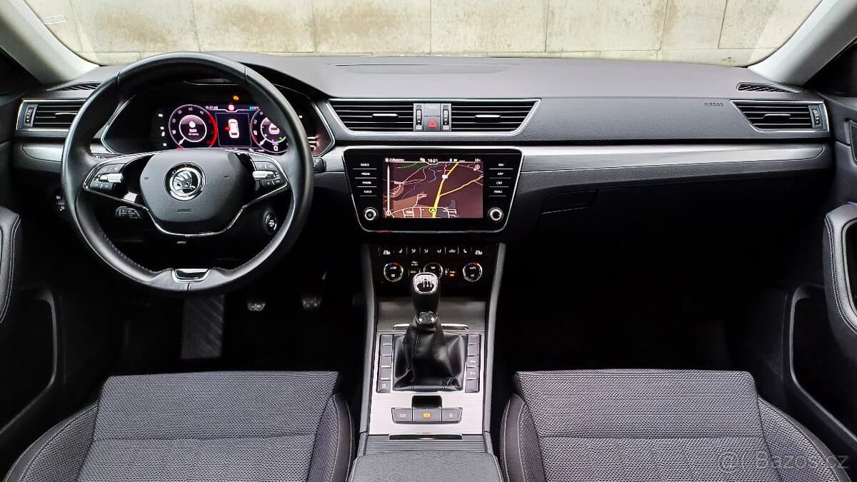 2022 Škoda SUPERB - 10