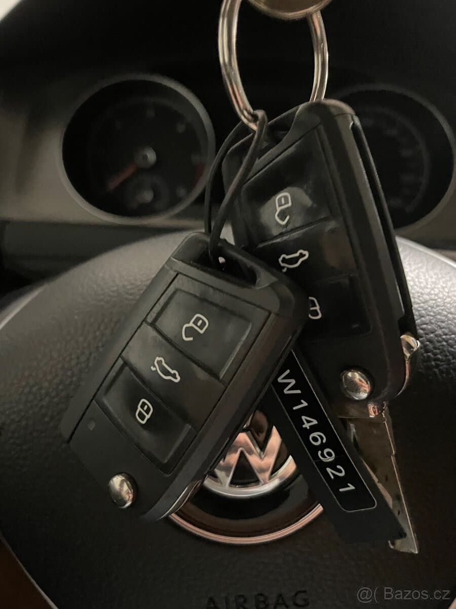 2013 Volkswagen GOLF - 10