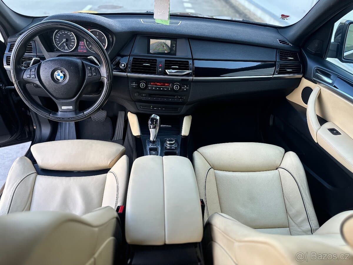 2012 BMW X6 - 10