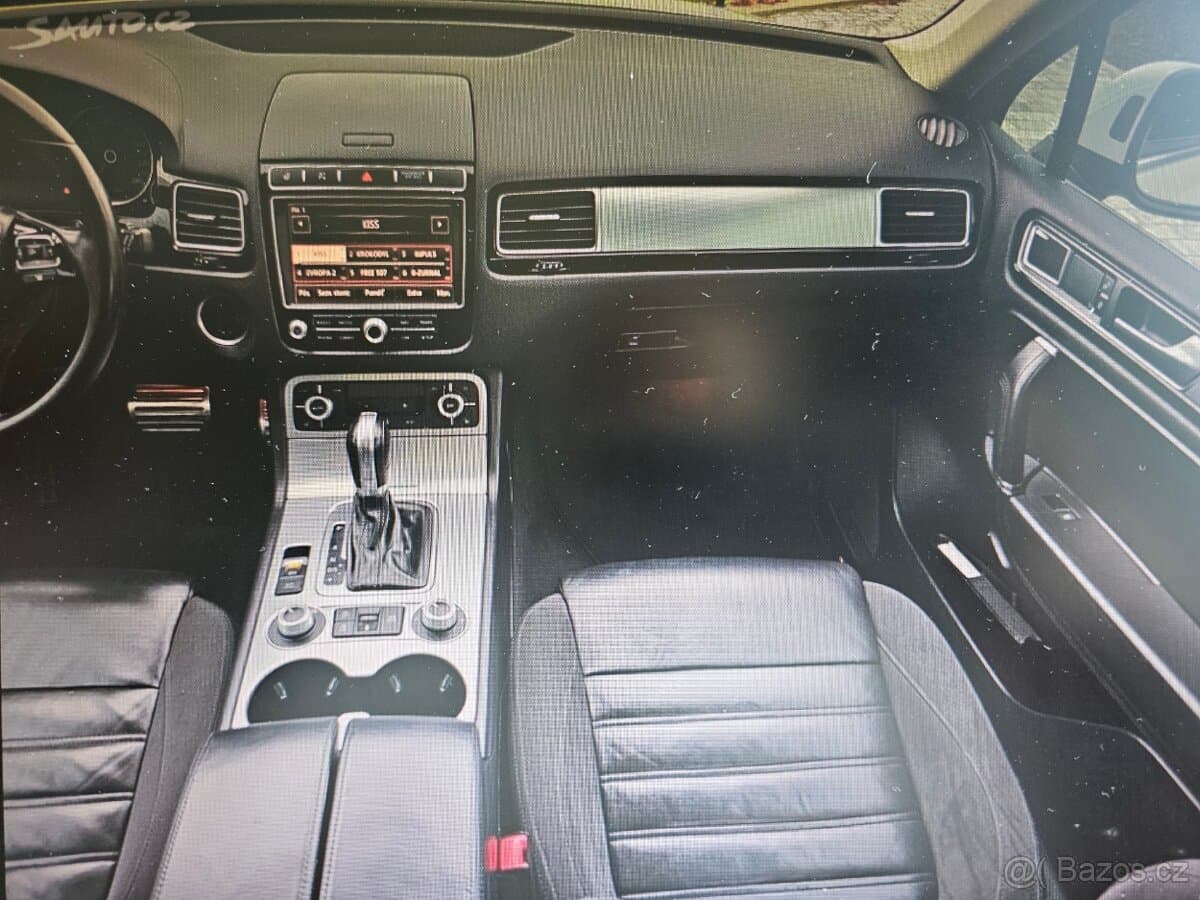 2018 Volkswagen TOUAREG - 10
