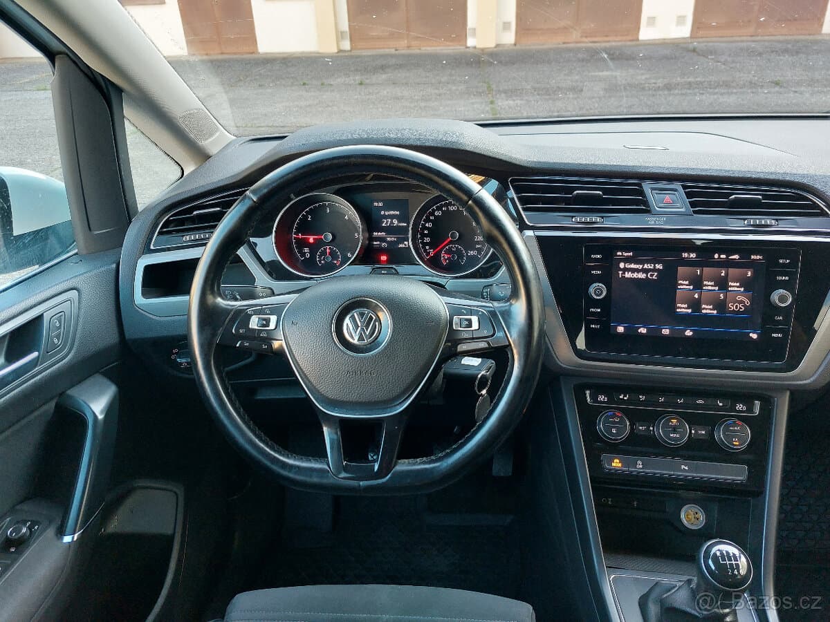 2017 Volkswagen TOURAN - 10