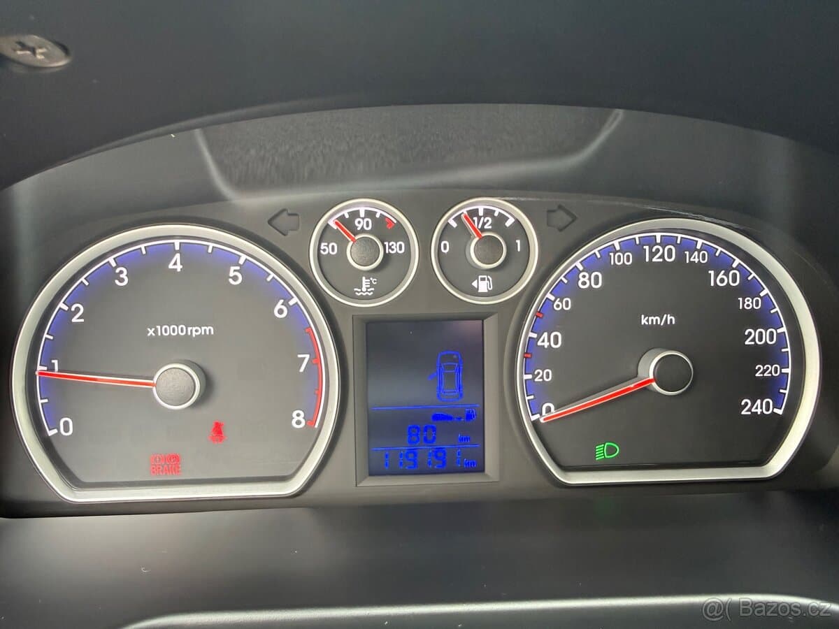 2010 Hyundai i30 - 10
