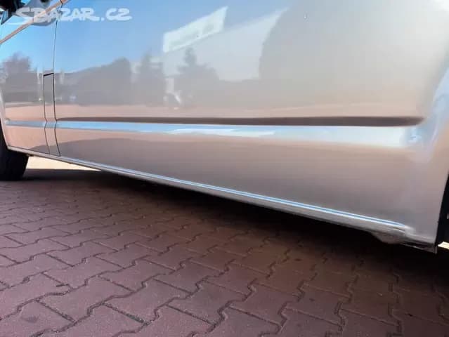 2009 Volkswagen CARAVELLE - 10